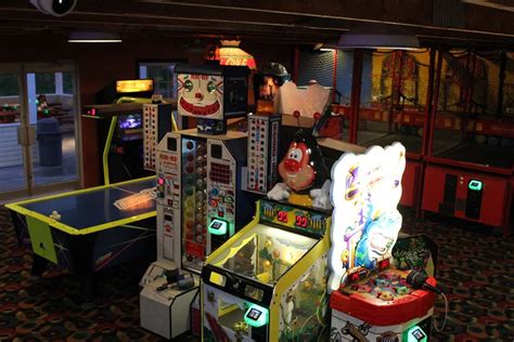 Magic mountain fun center - east - 5890 Scarborough Blvd., Columbus, OH 43232 (614) 490-5071; Cart; Things To Do. Miniature Golf; Arcade; Go-Karts; Batting Cages; Bumper Cars; KidsGym Climbing Playland